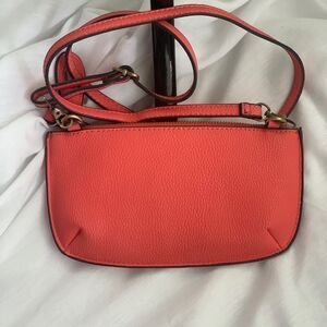 Vegan crossbody 